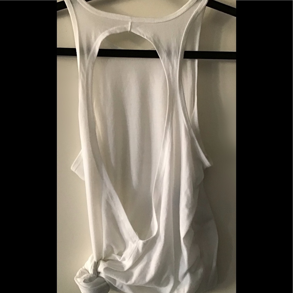 Open back tank perfect with yoga pants at the gym